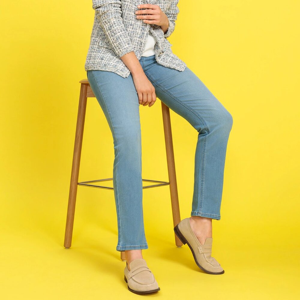 Olsen Lisa Blue Denim Jeans Size 12  Medium Wash Straight Leg Stretch